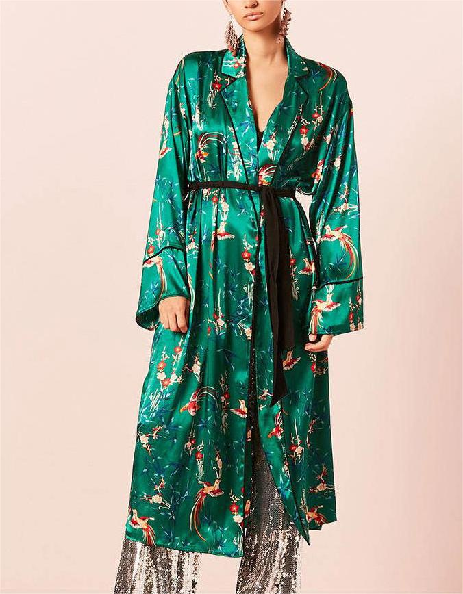 Elegantly Styled Cardigan for Everyday Wear