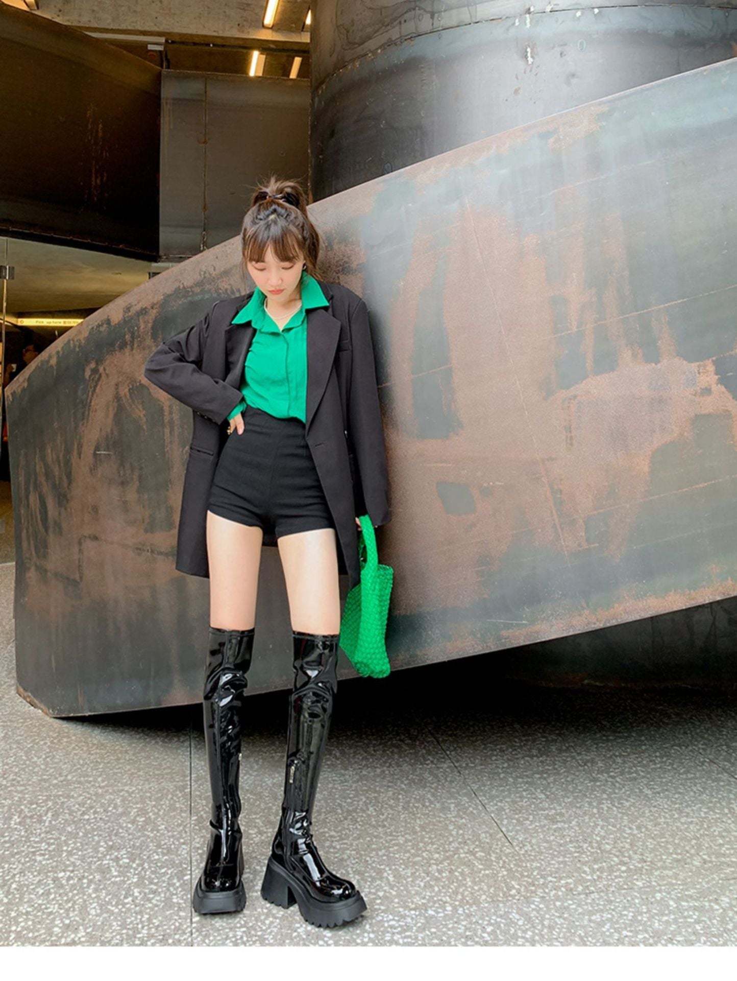 Polished Boots with an Effortless Classic Look