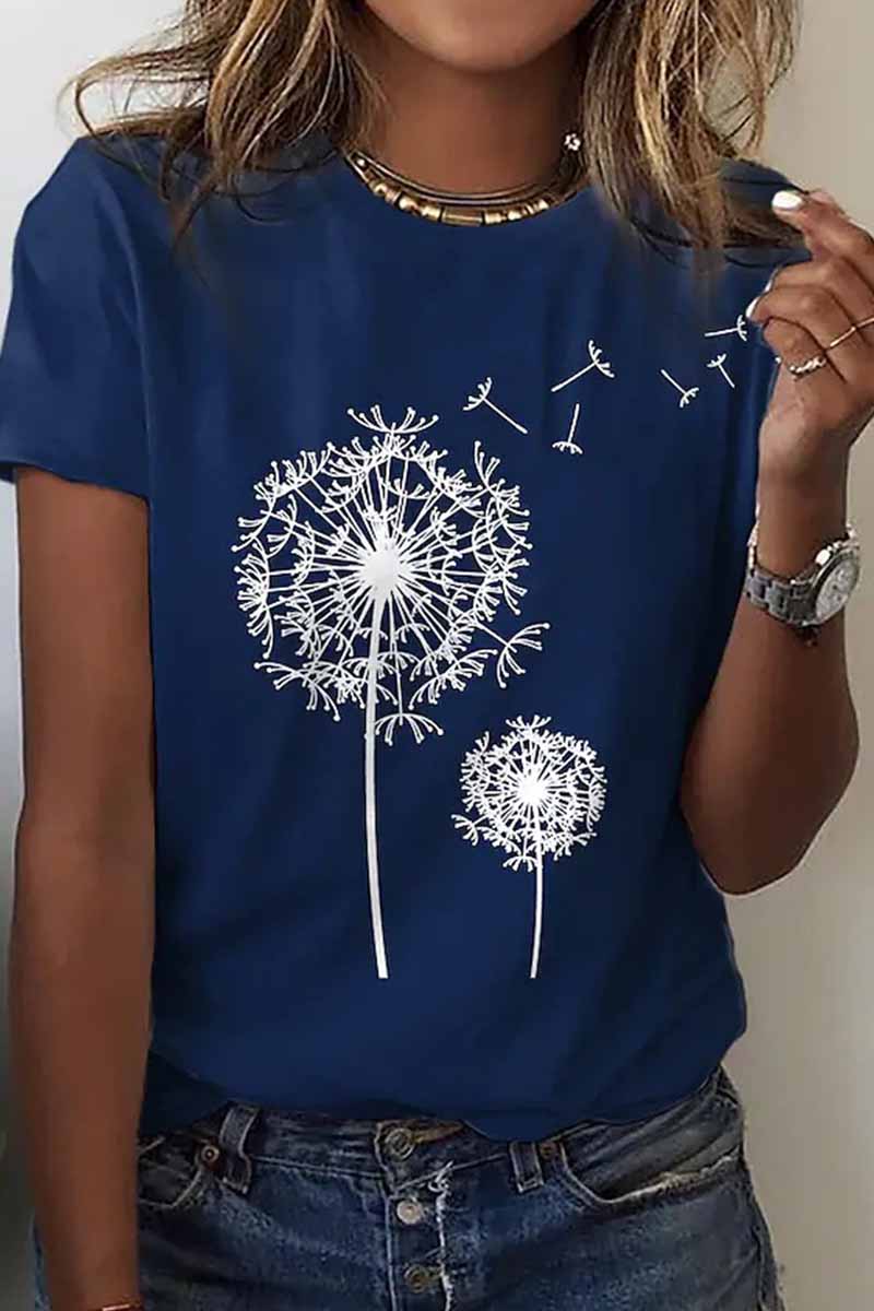 Well Tailored T-Shirt with a Graceful Silhouette