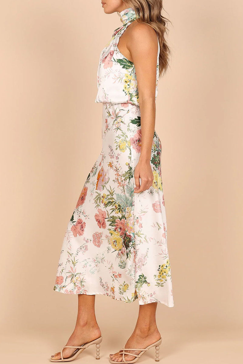 Effortlessly Elegant Garment with a Timeless Design