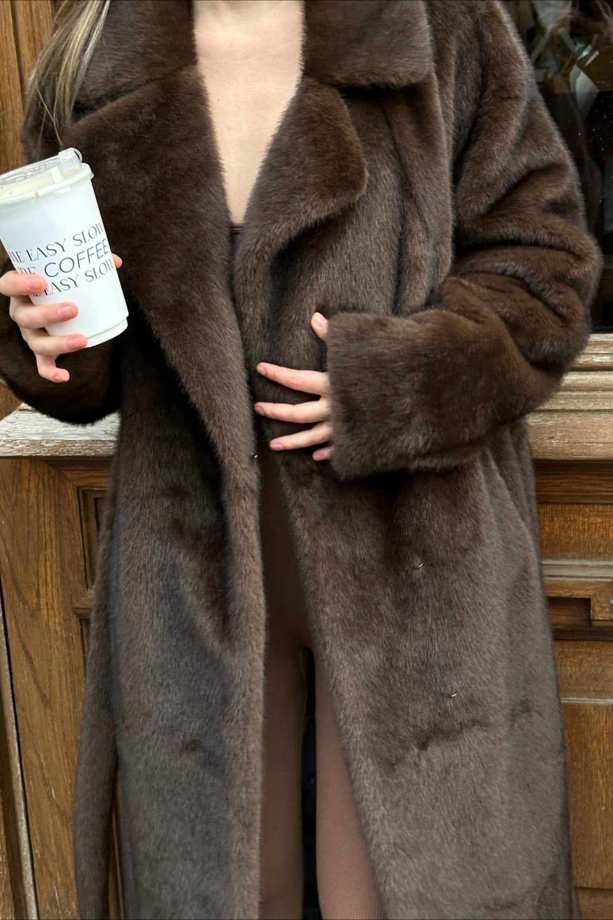 Well Tailored Coat with a Graceful Silhouette
