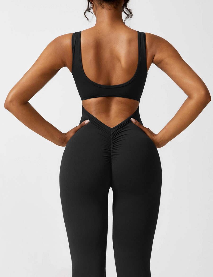 Sophisticated Garment with a Clean Classic Look