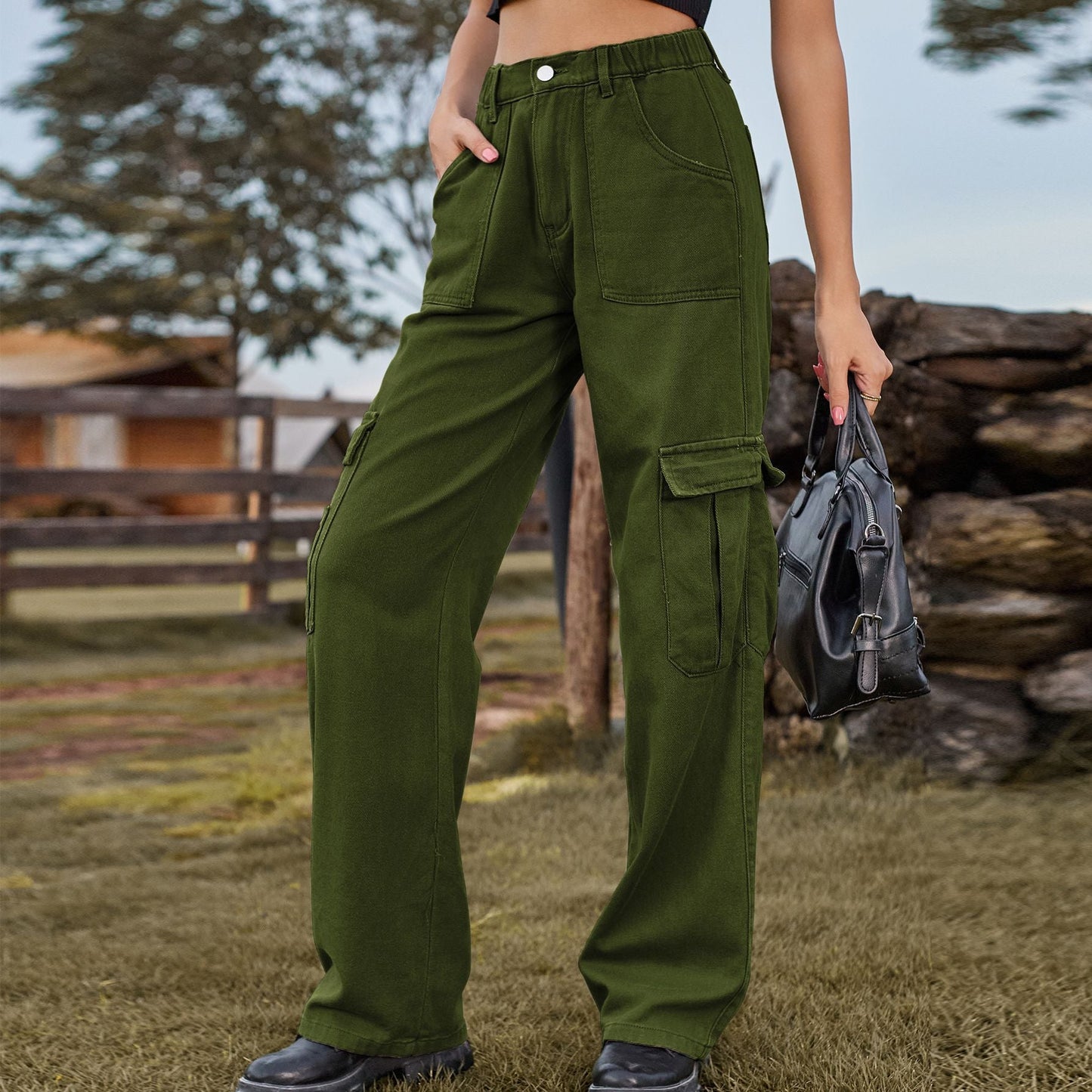 Polished Trousers with an Effortless Classic Look