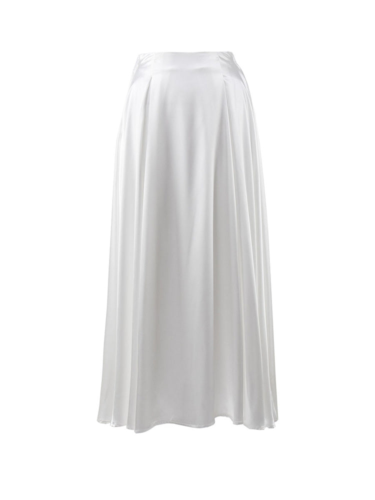 Effortlessly Elegant Garment with a Timeless Design