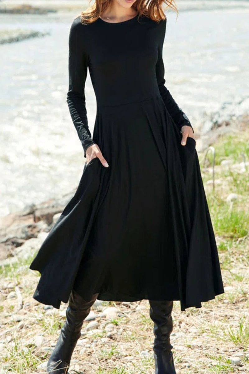 Effortlessly Elegant Dress with a Timeless Design