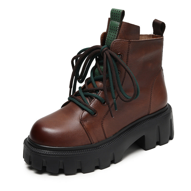Elegantly Styled Boots for Everyday Wear