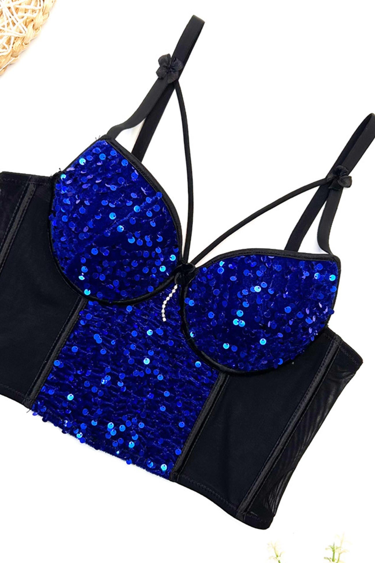 Beautifully Finished Top in a Timeless Design