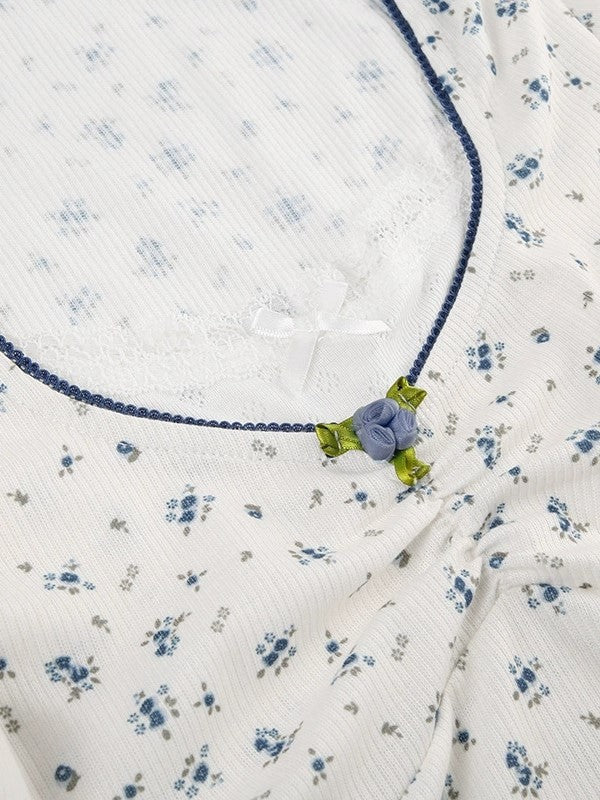 Effortlessly Elegant Top with a Timeless Design