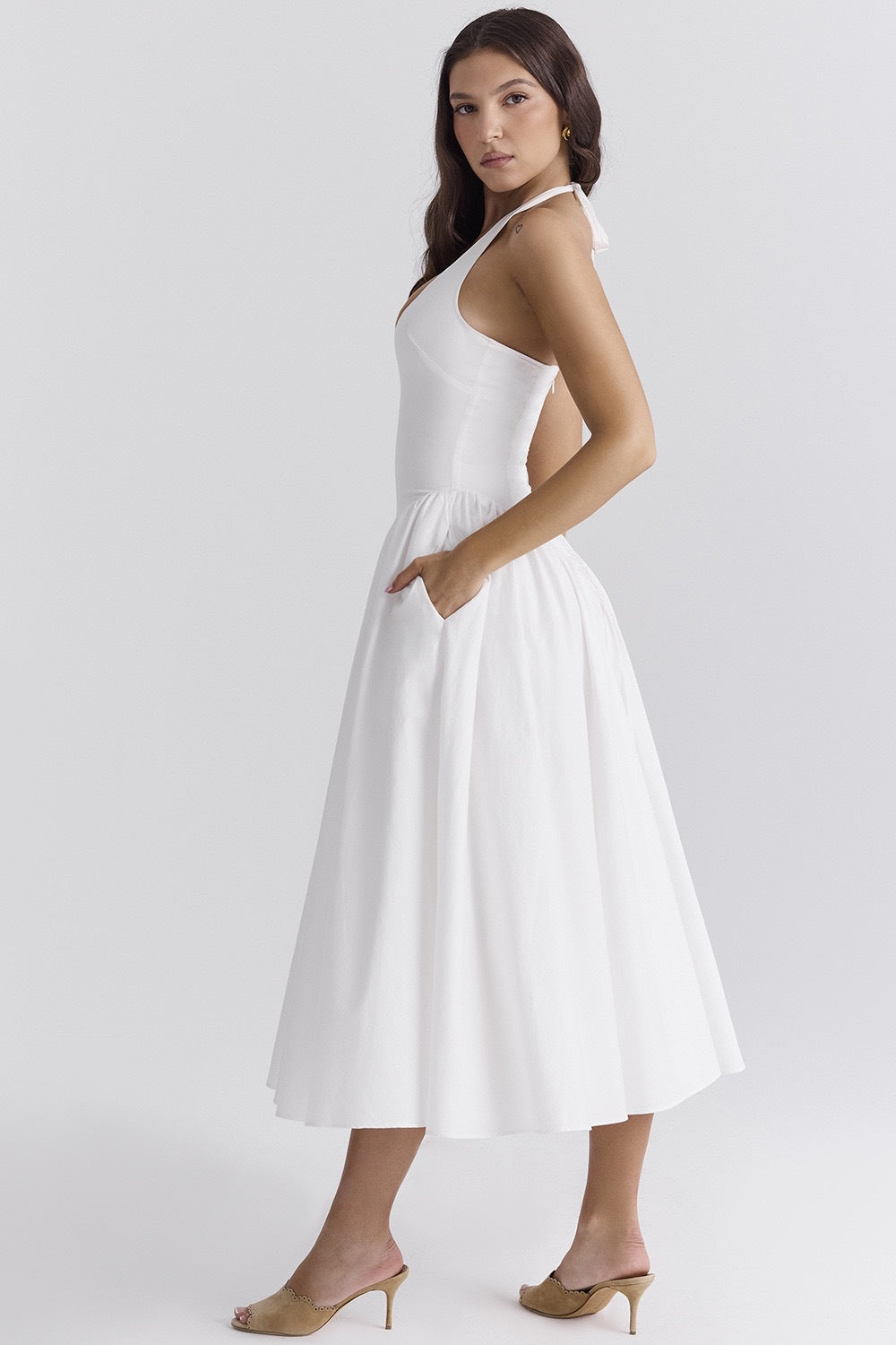 Sophisticated Dress with a Clean Classic Look
