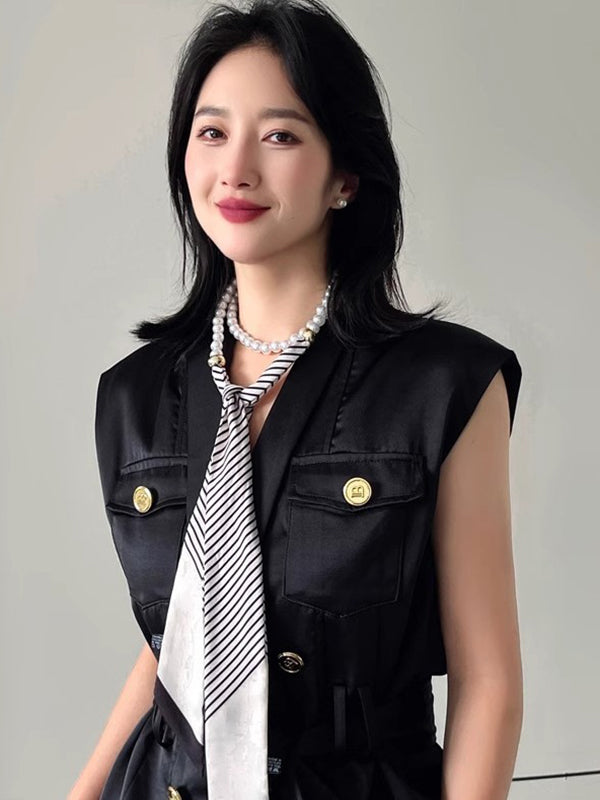 Well Tailored Garment with a Graceful Silhouette