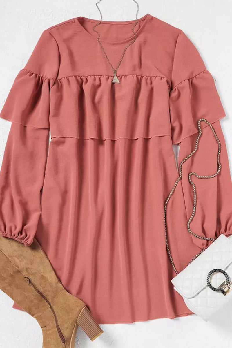 Well Tailored Dress with a Graceful Silhouette