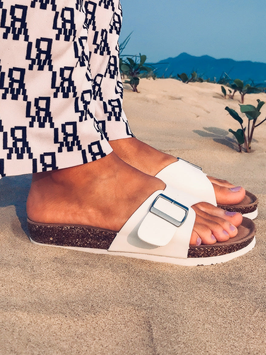 Beautifully Crafted Sandals in a Classic Style
