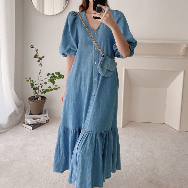 A Vintage Style Dress with Delicate Timeless Details