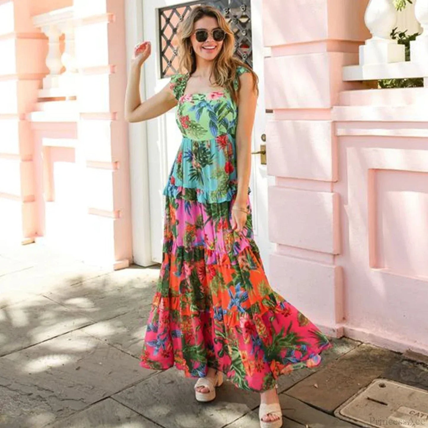 Gracefully Styled Garment for Any Occasion