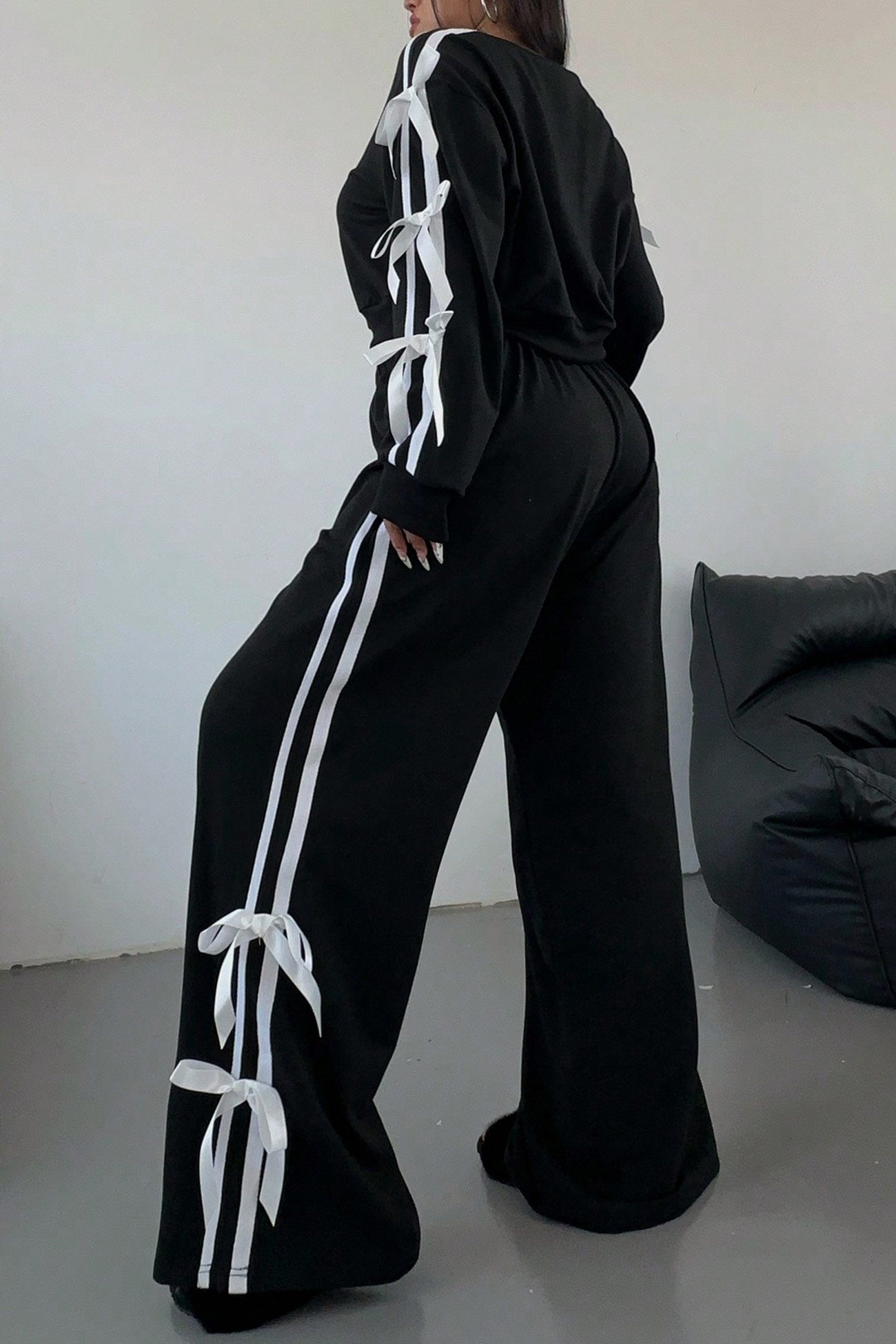 Well Tailored Garment with a Graceful Silhouette