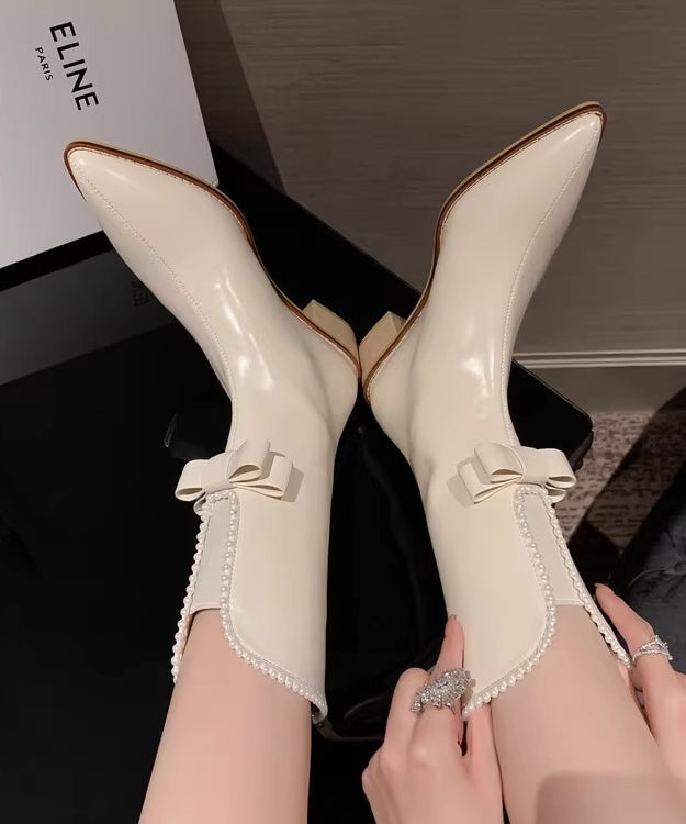 Beautifully Finished Boots in a Timeless Design