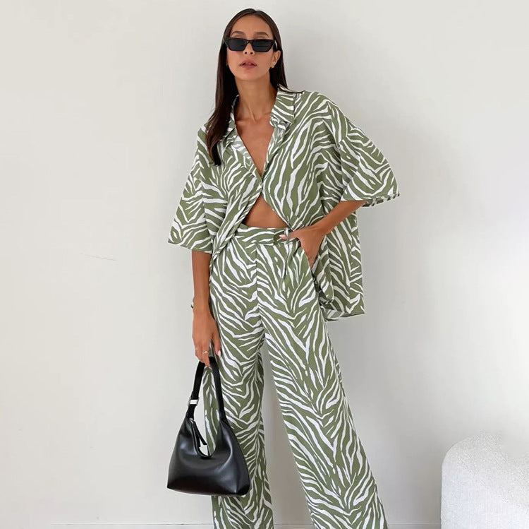 A Vintage Style Trousers with Delicate Timeless Details