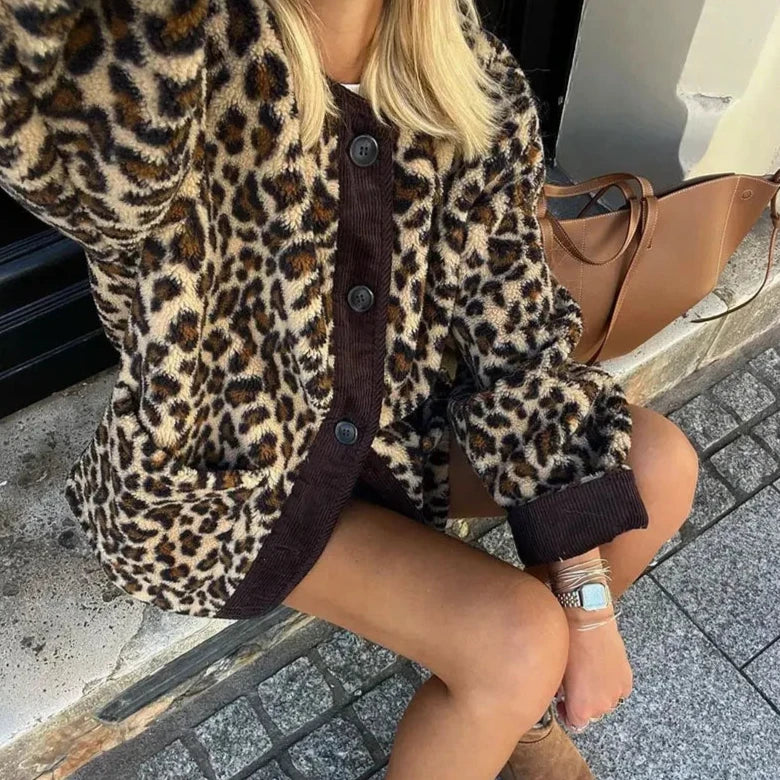 Classic Vintage & Enduringly Stylish Cardigan