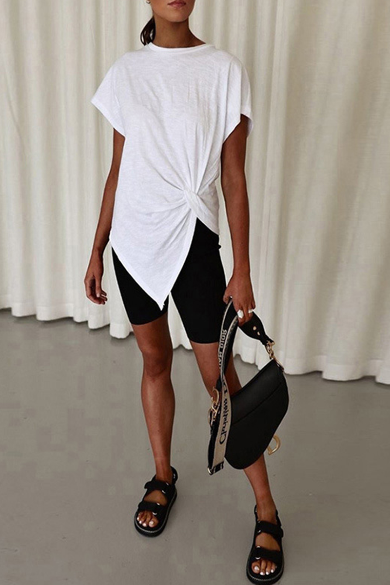 Polished T-Shirt with an Effortless Classic Look