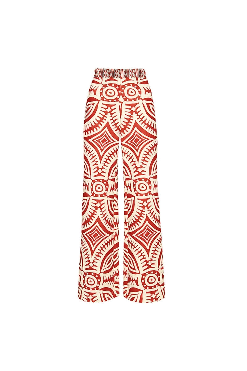 Effortlessly Elegant Swimsuit with a Timeless Design