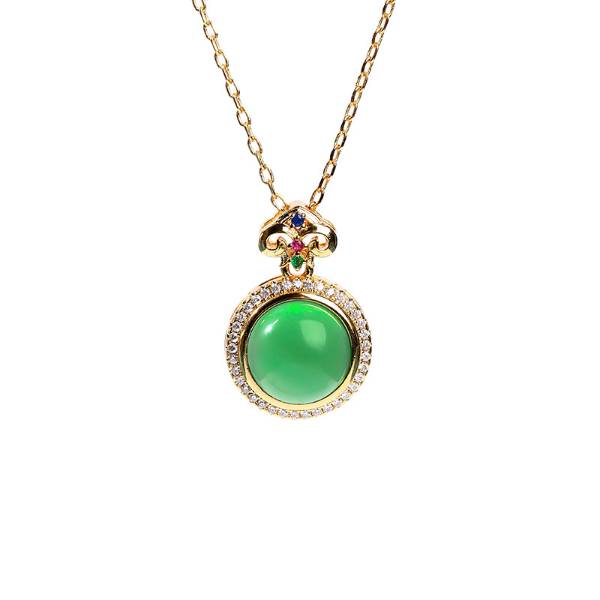 A Vintage Style Garment with Delicate Timeless Details
