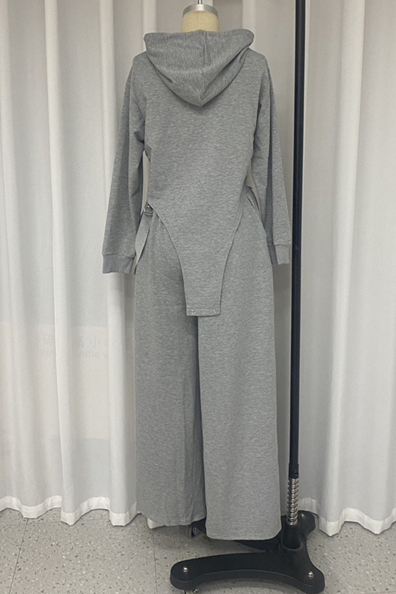 Well Tailored Garment with a Graceful Silhouette