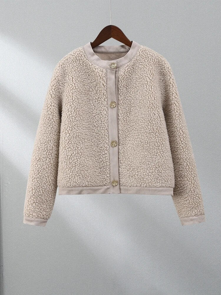 Classic Vintage Cardigan with a Flattering Fit