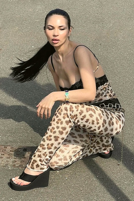 Gracefully Styled Pants for Any Occasion