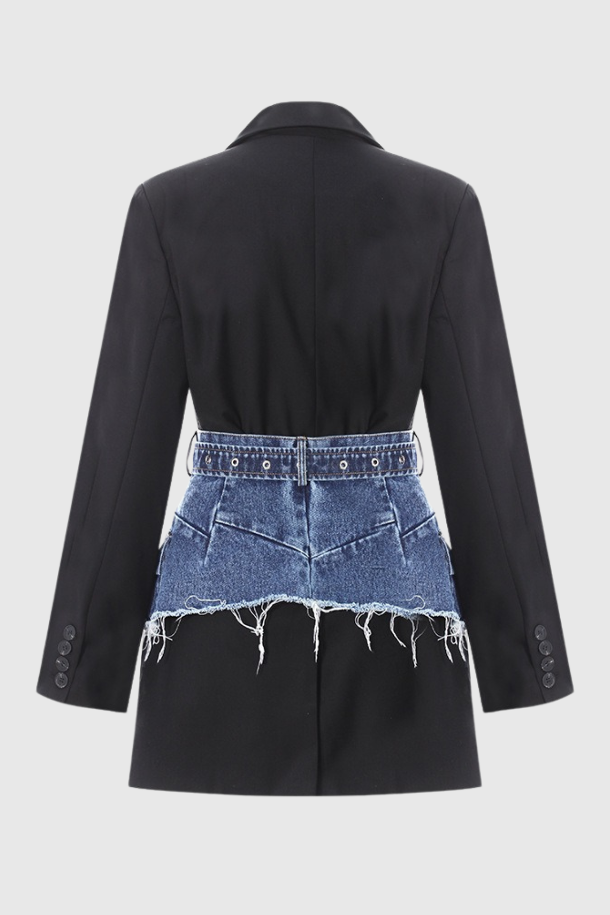 Effortlessly Elegant Garment with a Timeless Design