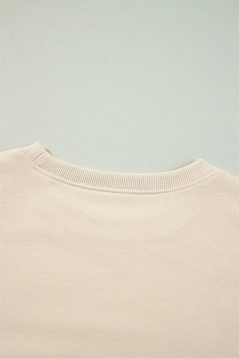 Sophisticated Blouse with a Clean Classic Look