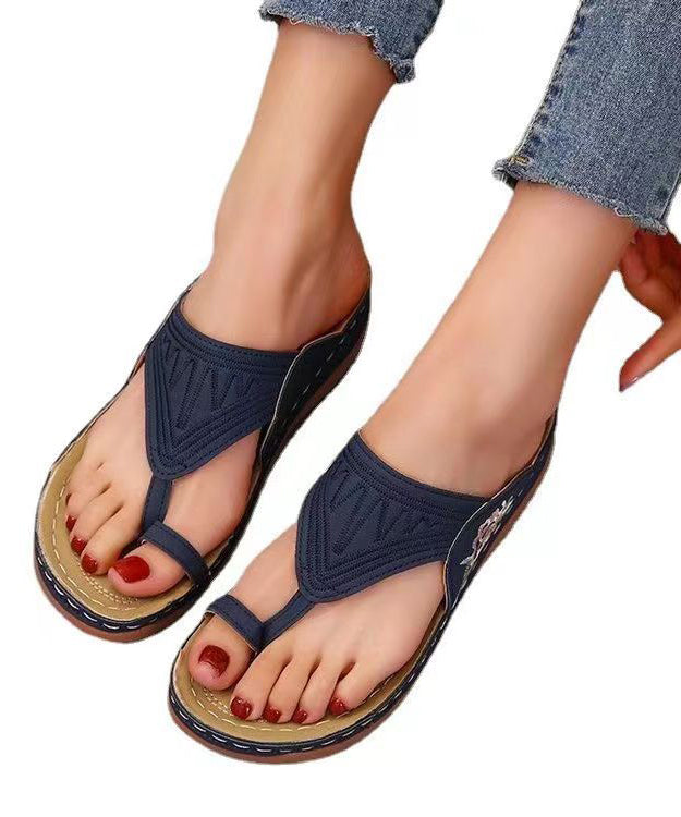 Classic Vintage Sandals with a Flattering Fit