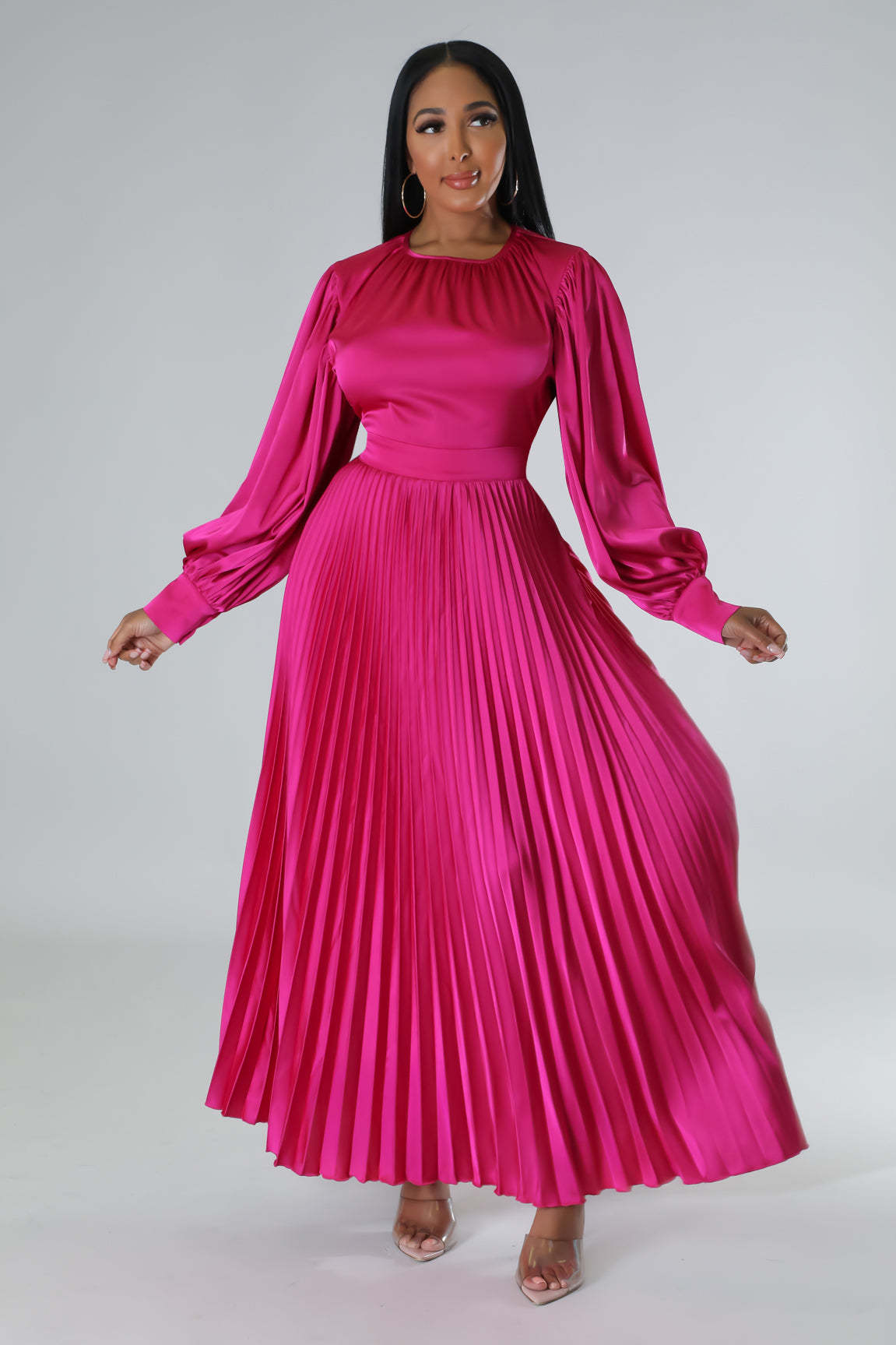 Effortlessly Elegant Dress with a Timeless Design