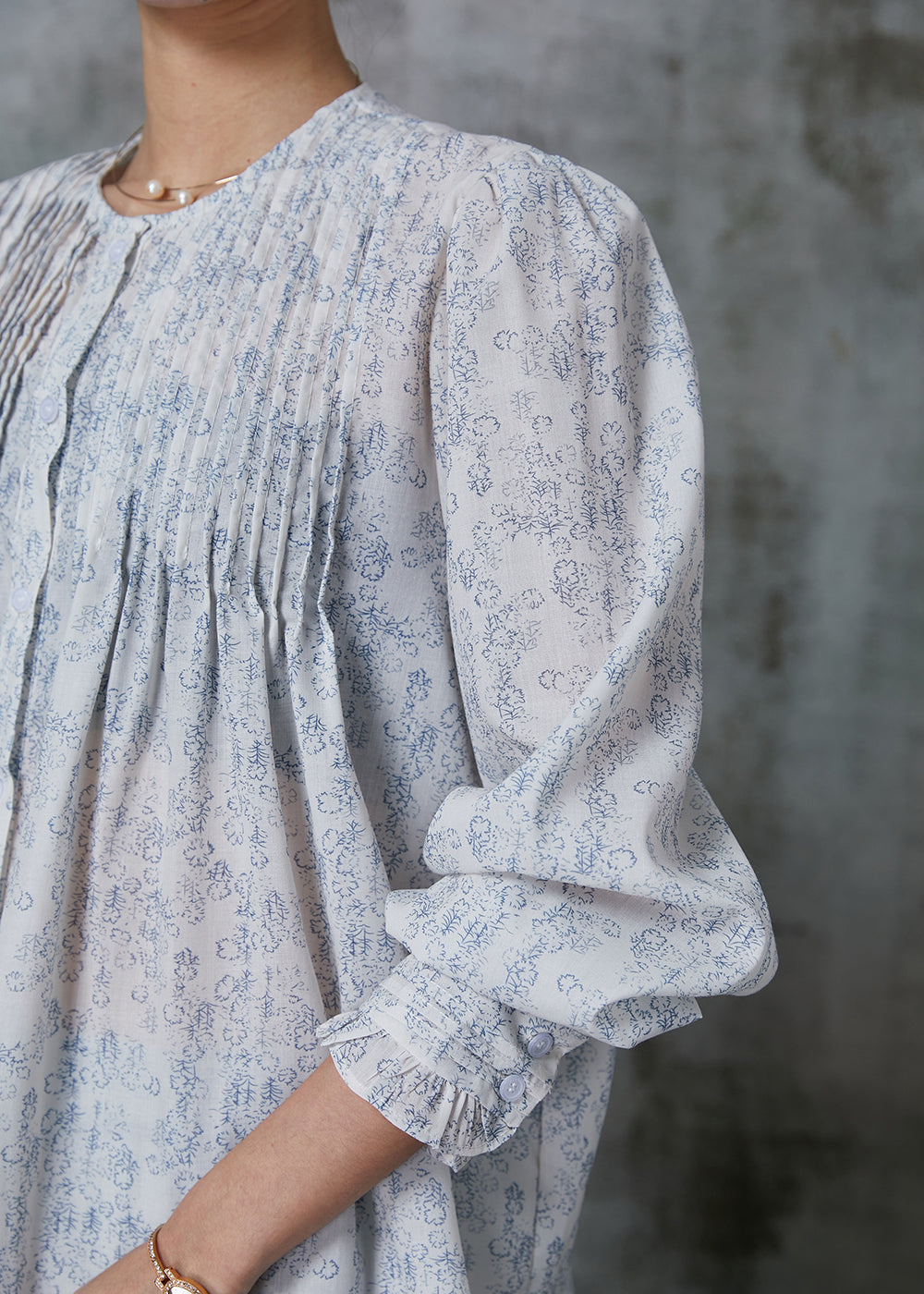 Elegantly Styled Shirt for Everyday Wear
