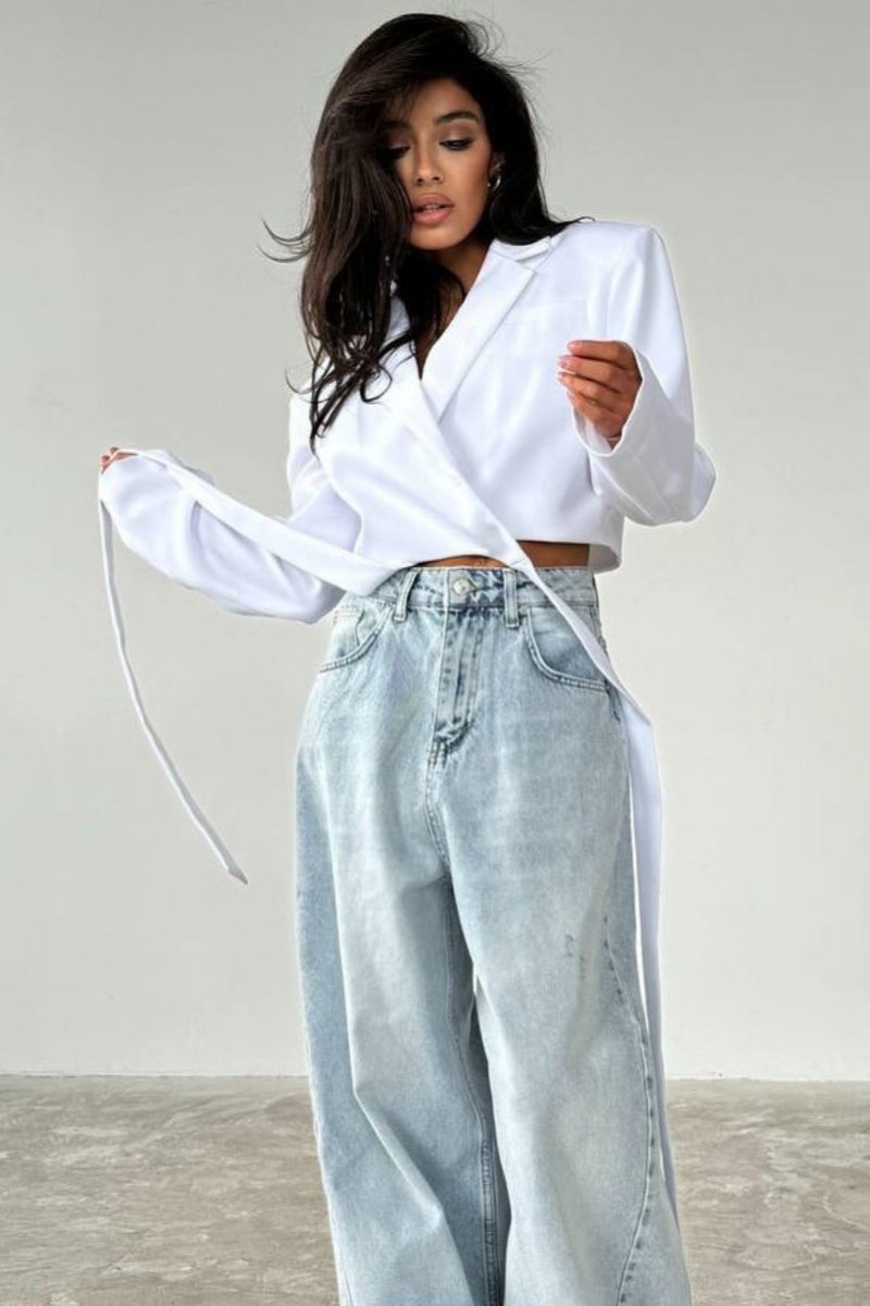 Well Tailored Garment with a Graceful Silhouette