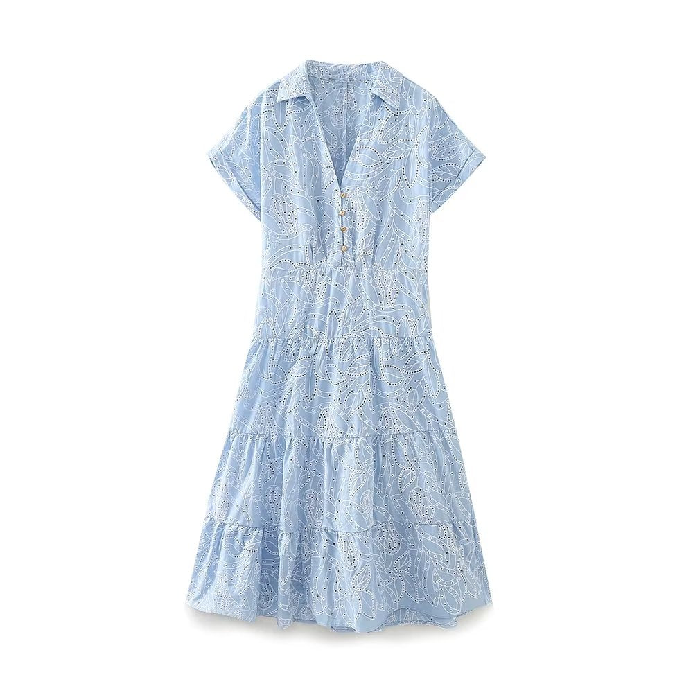 Effortlessly Elegant Dress with a Timeless Design