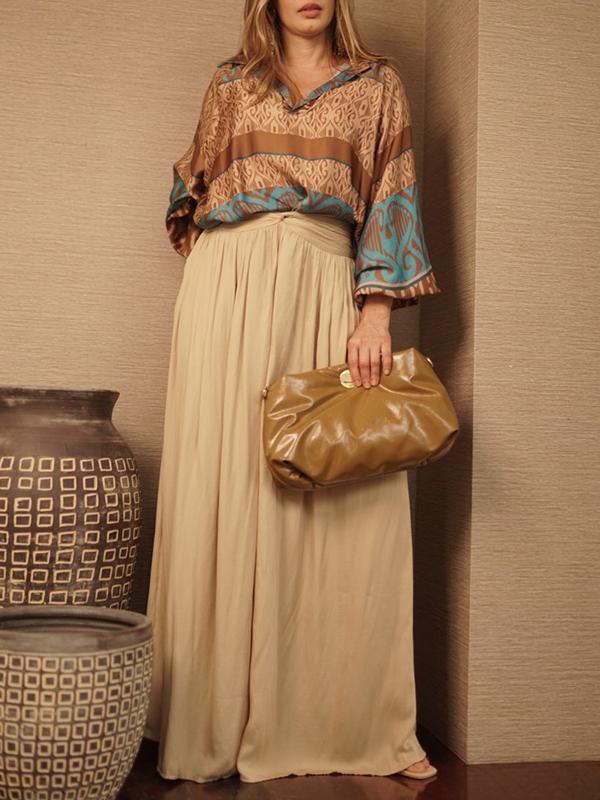 Effortlessly Elegant Garment with a Timeless Design