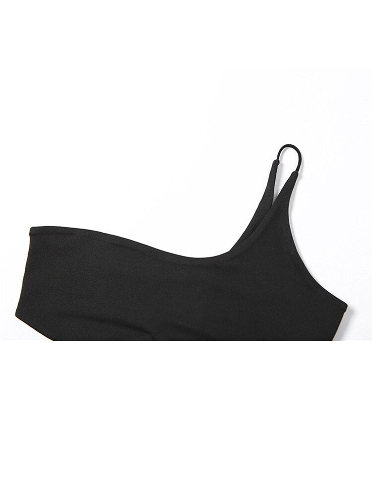 Effortlessly Elegant Top with a Timeless Design
