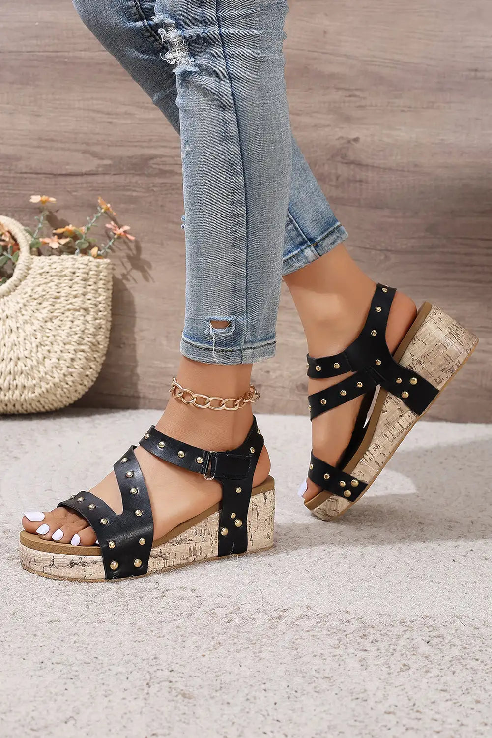 Classic Vintage & Enduringly Stylish Sandals