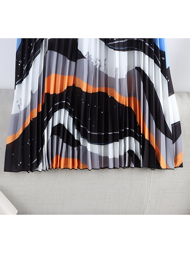 Effortlessly Elegant Garment with a Timeless Design