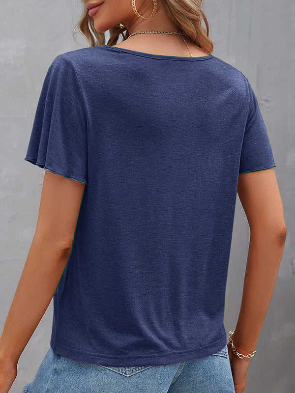 Beautifully Finished T-Shirt in a Timeless Design