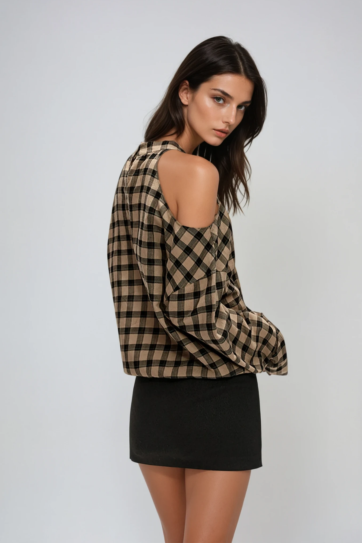 A Vintage Style Top with Delicate Timeless Details