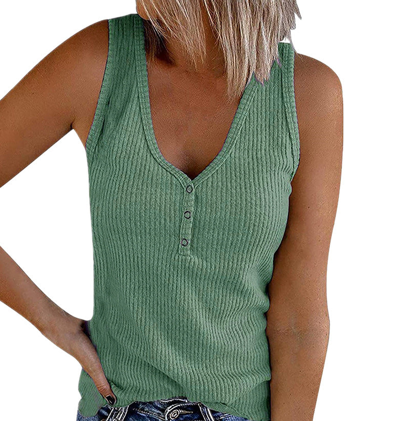 Beautifully Crafted T-Shirt in a Classic Style
