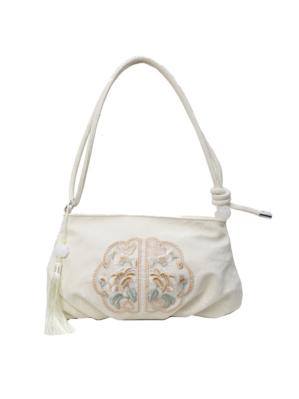Elegantly Styled Bag for Everyday Wear