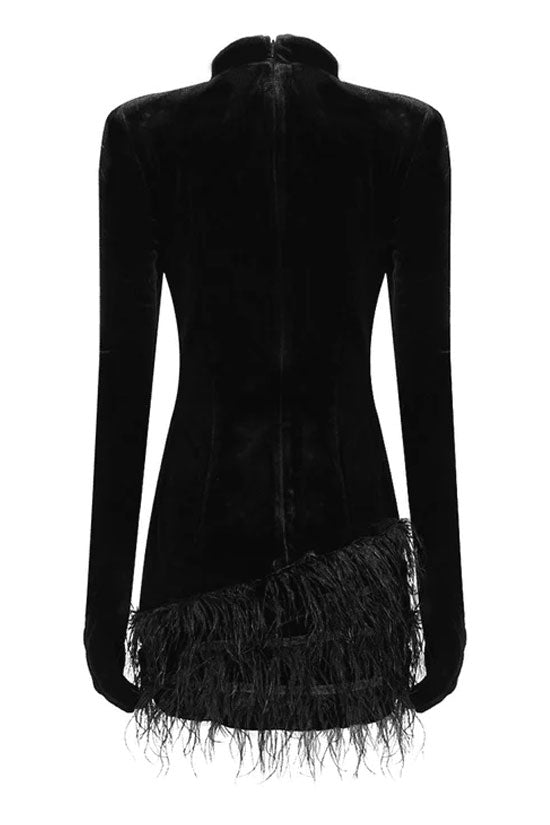Gracefully Styled Dress for Any Occasion