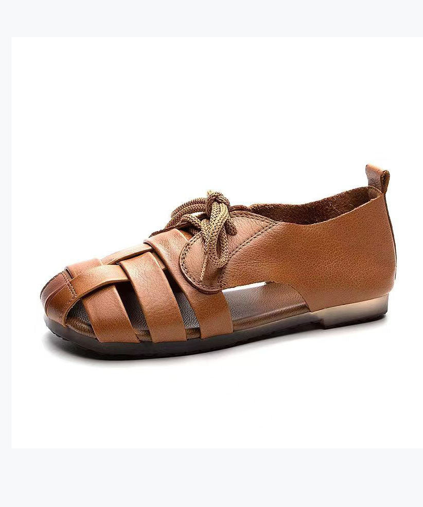 Effortlessly Elegant Sandals with a Timeless Design