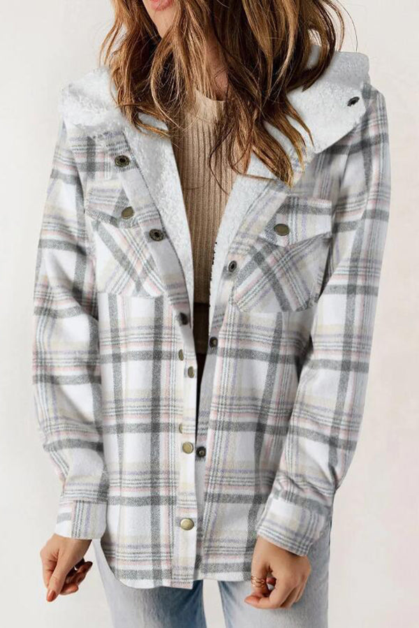 Gracefully Styled Jacket for Any Occasion