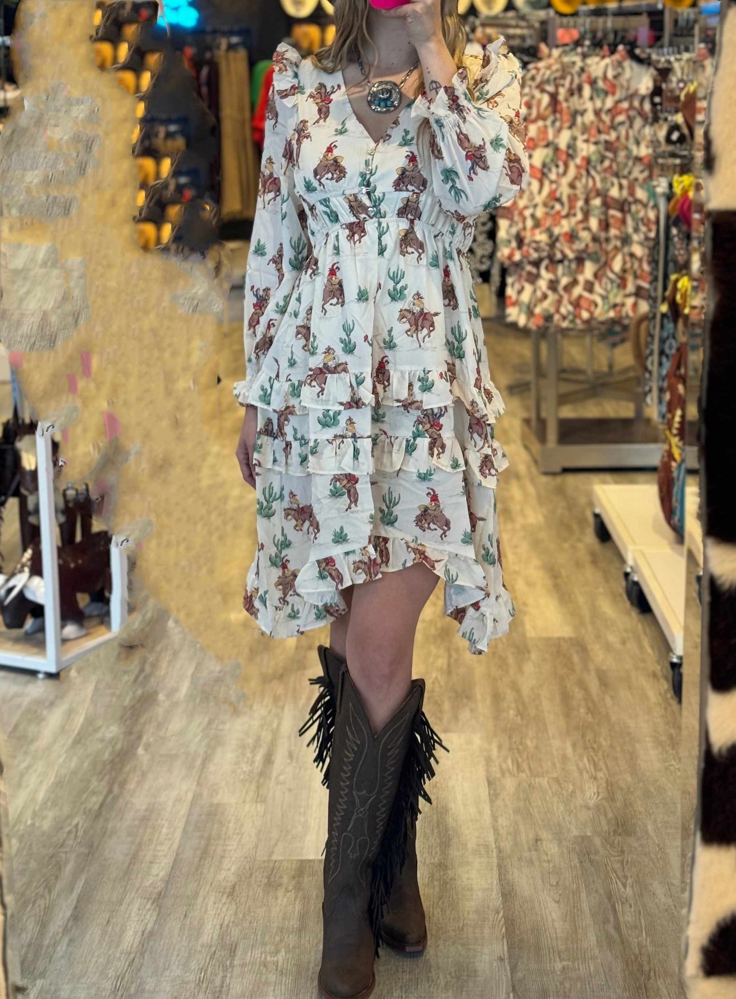 Classic Vintage & Enduringly Stylish Dress