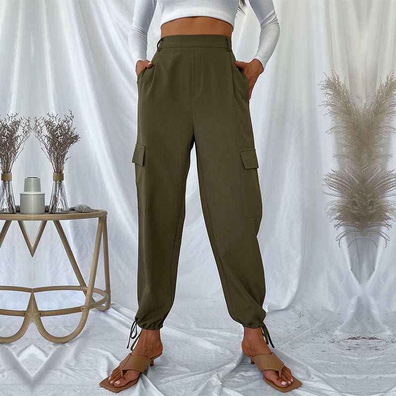 Polished Trousers with an Effortless Classic Look