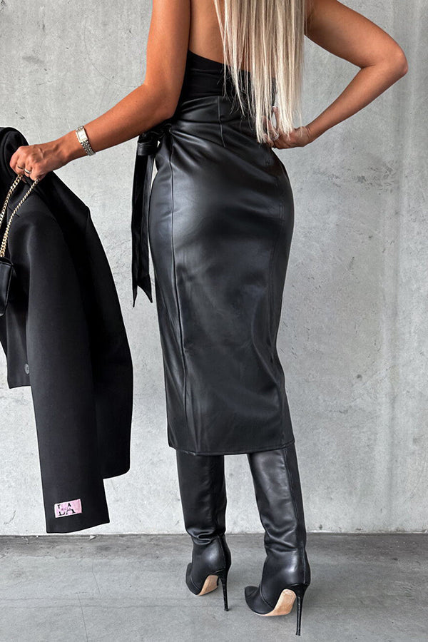 Classic Vintage Garment with a Flattering Fit
