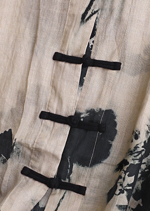 Classic Vintage Shirt with a Flattering Fit